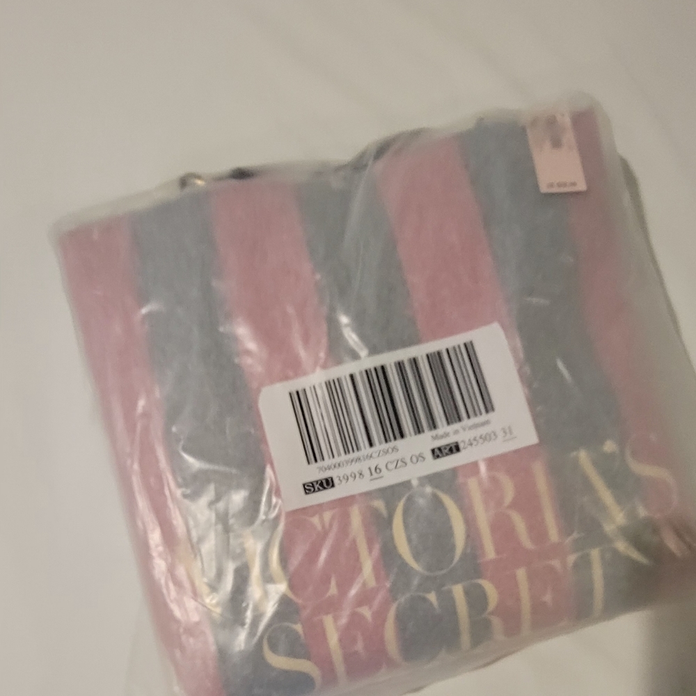 Victorias Secret bag - Picture 3 of 3